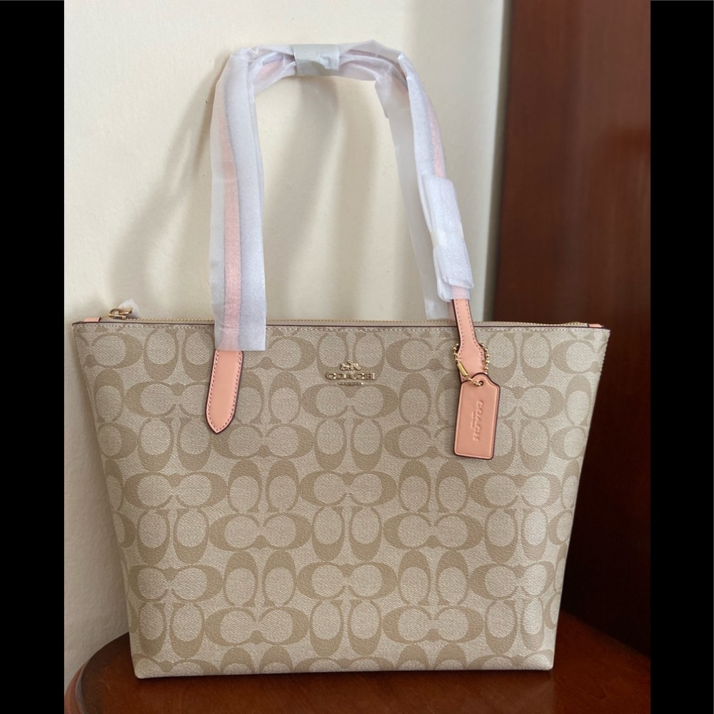 COACH SIGNATURE ZIP TOTE - sold elsewhere